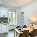 Em Life Apartment