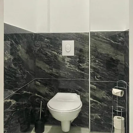 Apartment Em Life